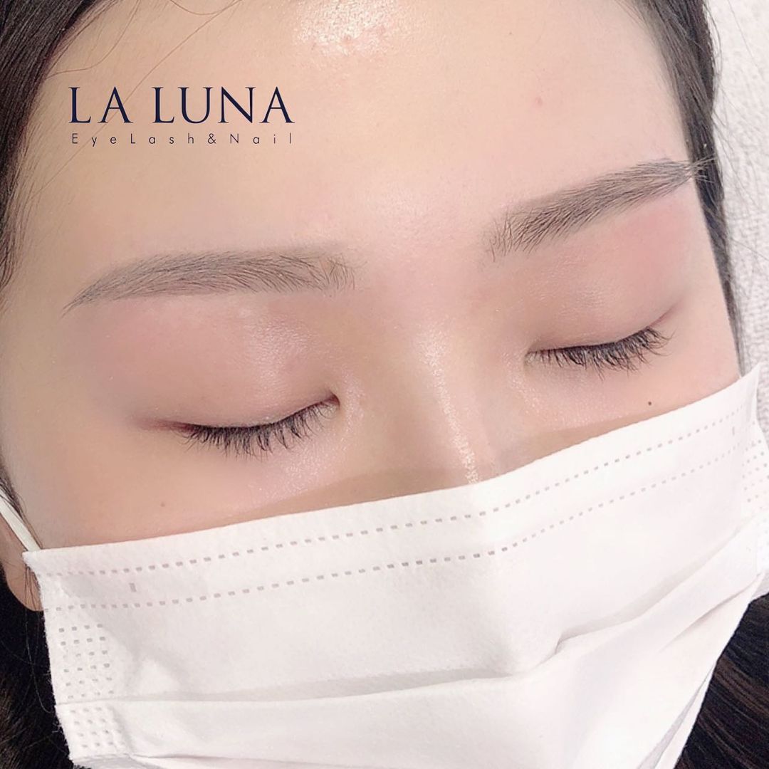 表参道 LA LUNA のアイラッシュ／アイブロウデザインのイメージ