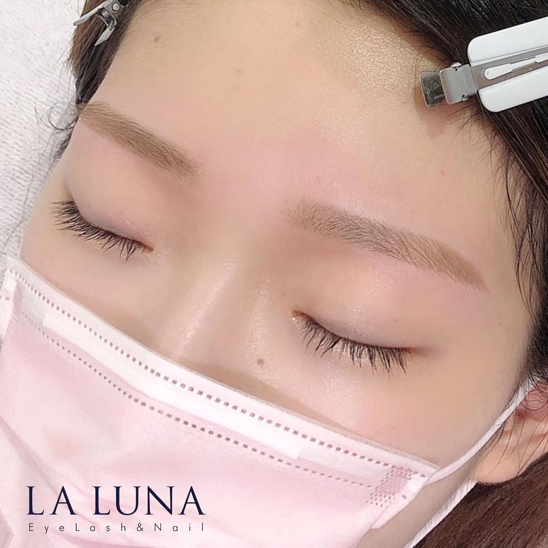 表参道 LA LUNA のアイラッシュ／アイブロウデザインのイメージ