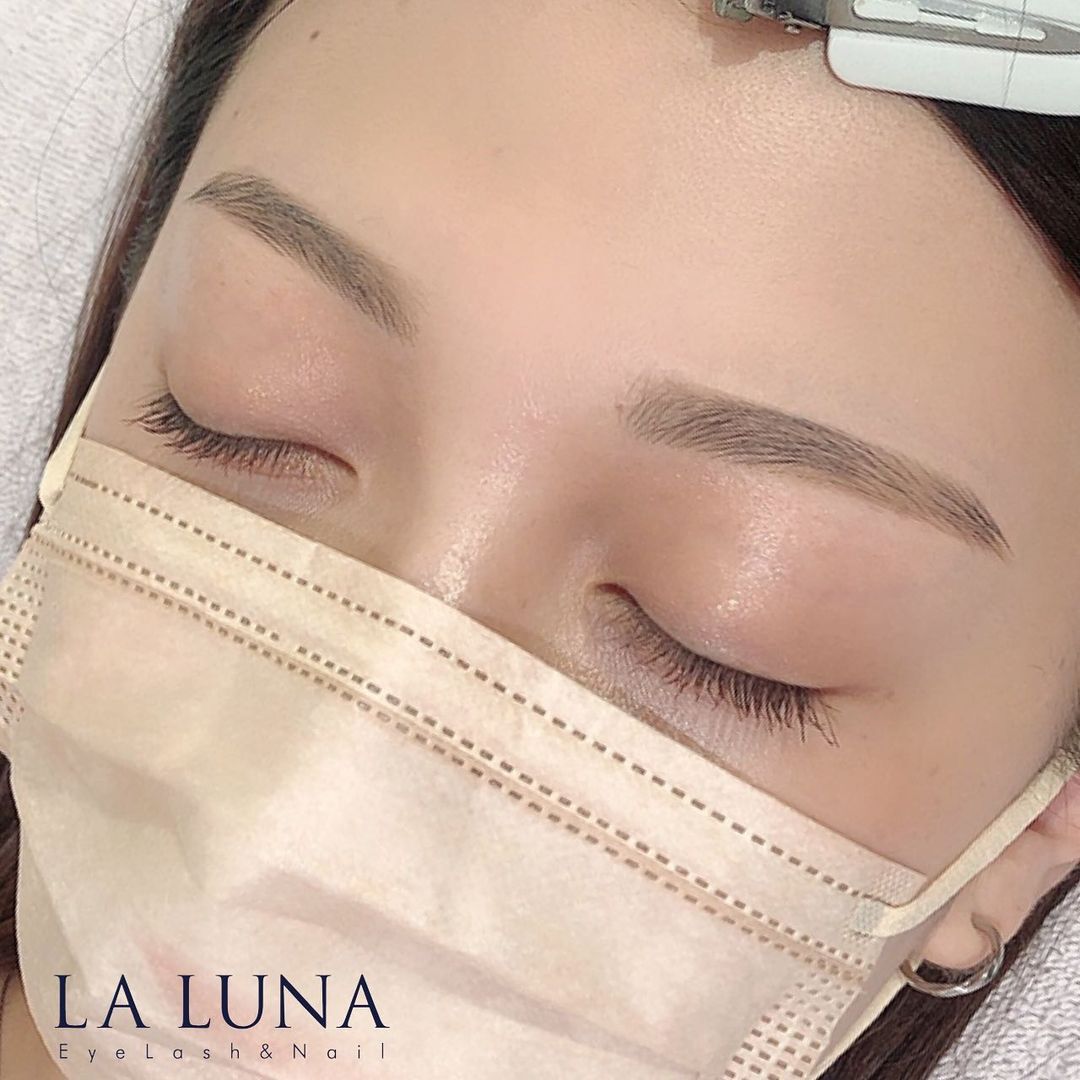 表参道 LA LUNA のアイラッシュ／アイブロウデザインのイメージ