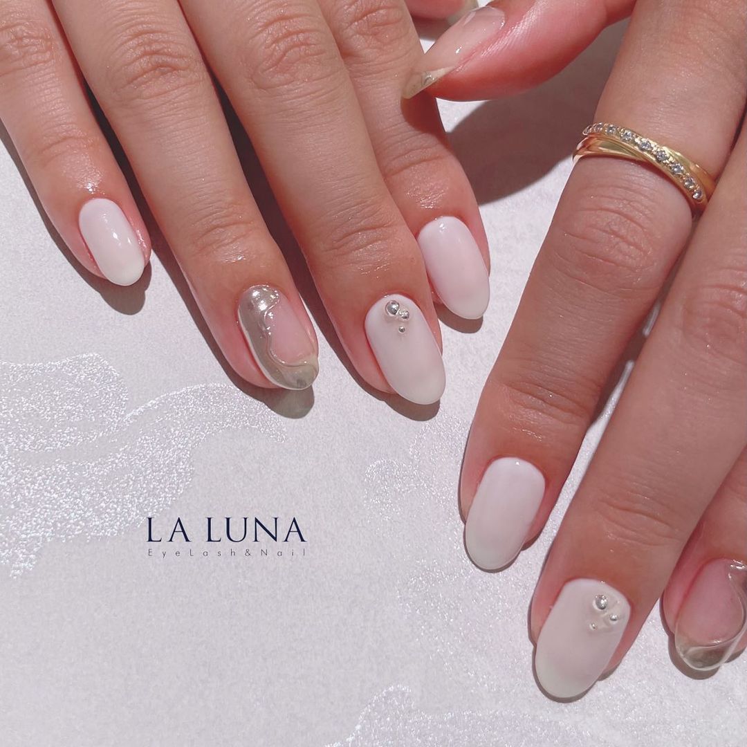 表参道 LA LUNA のネイルデザインのイメージ