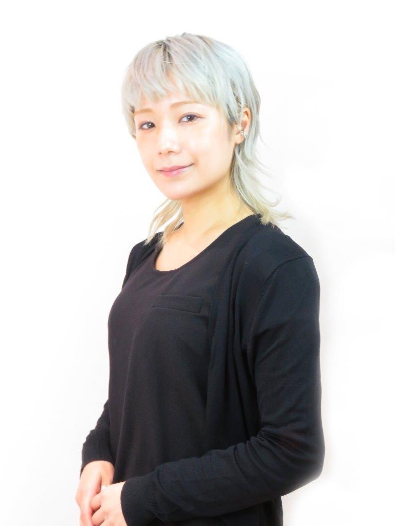 嶋岡 ゆみ子 ネイリスト